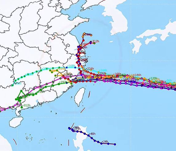 台风白海豚将迎第四次巅峰 路径预测引关注