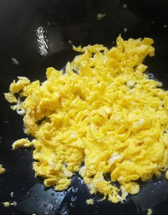 一口鲜香停不下来，虾三鲜饺子加1物，秒杀饺子馆味道？