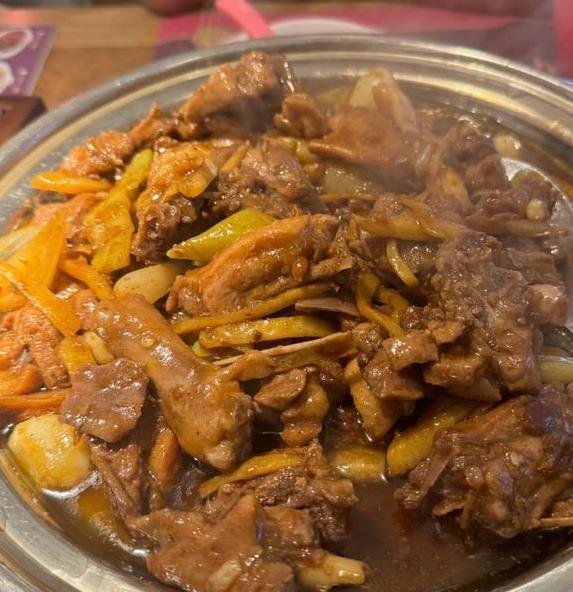 一碗米粉吃出广西魂，螺蛳粉臭香引热议，你敢试吗？