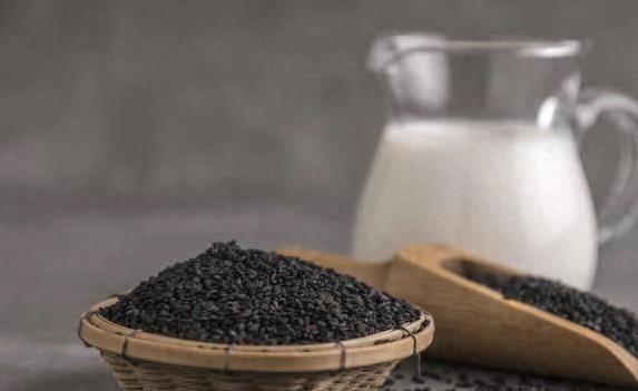 红枣枸杞白吃多年不补血？真相揭秘，3种食物才真顶用！