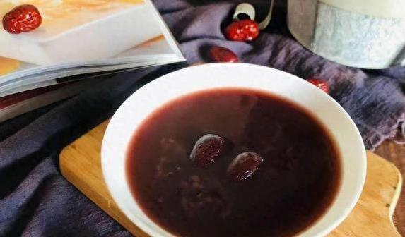 中老年人别老吃猪肉，这3种食物便宜又养身，你吃过几种？