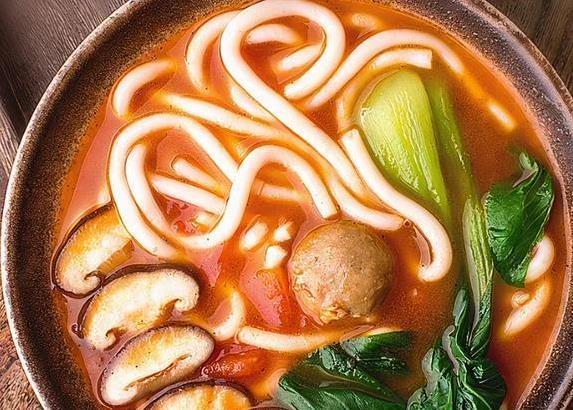 米粉面条过时了？3种新粉条席卷餐桌，哪个最好吃？