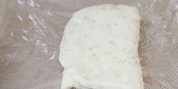 牛奶燕麦馒头香甜软糯，宝宝抢着吃，营养翻倍还能防便秘