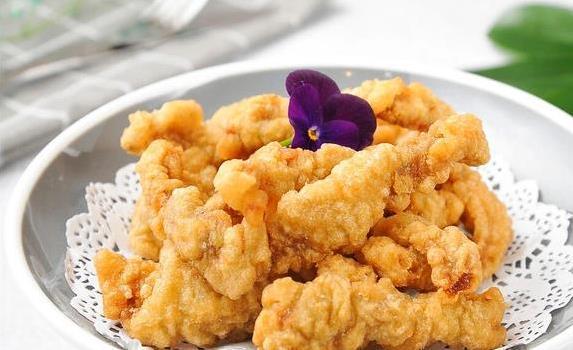 小酥肉用淀粉还是面粉？学会这招，炸出外酥里嫩全家抢着吃