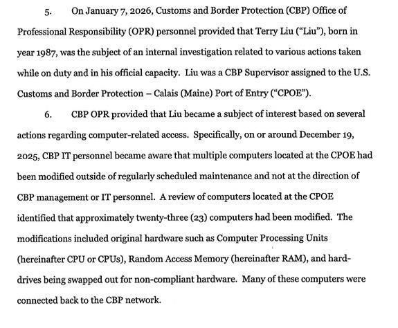 美国边境主管偷换 46 台政府电脑硬件，以旧换新套现遭 FBI 逮捕 深夜拆机换件牟利