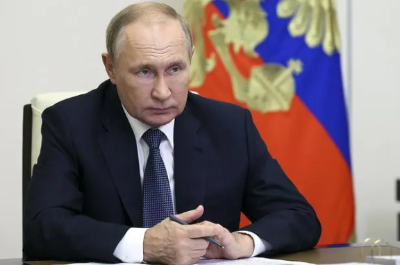 普京在内部会议上称要加快俄乌冲突决策，保障俄军装备