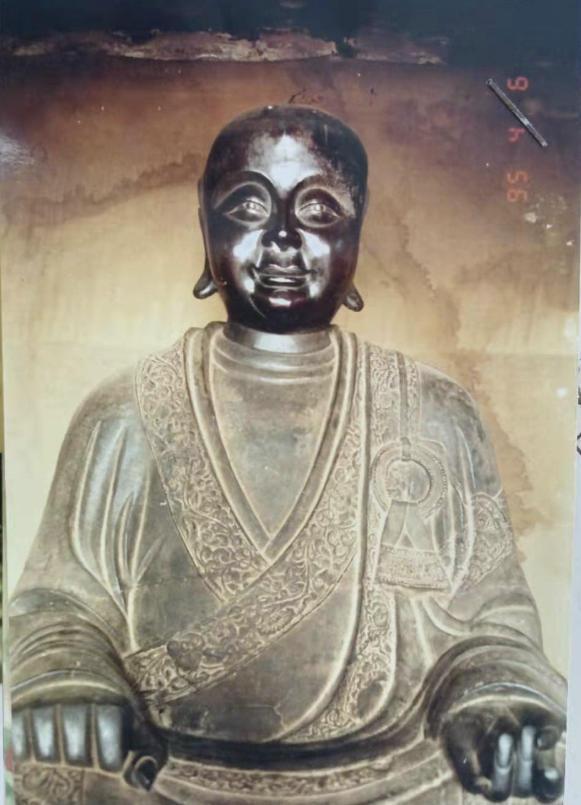 博物馆回应展出疑26年前被盗佛像 引发网友热议