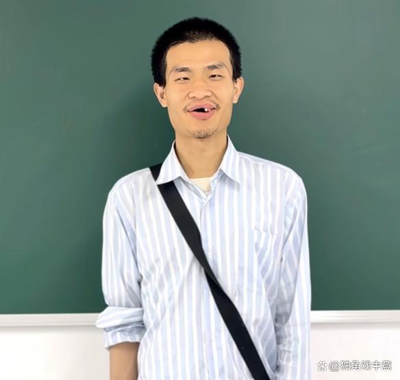 韦神又拿奖了!30天内第2次获奖