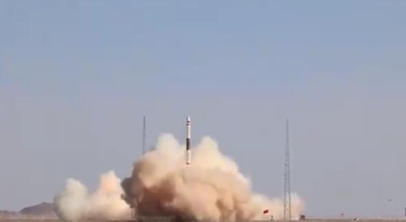 中国成功发射微厘空间试验卫星 卫星顺利进入预定轨道