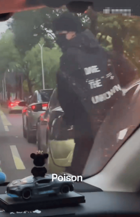 敖瑞鹏方发长文回应被跟车:事后第一时间报了交警