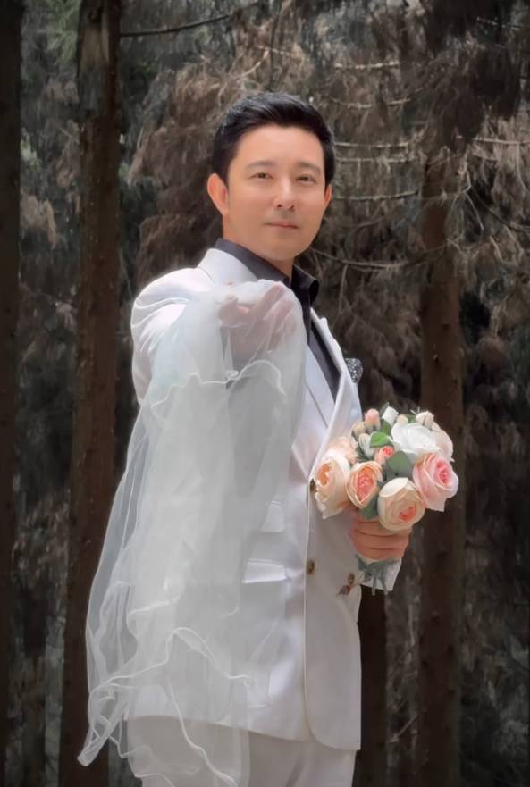 立威廉發(fā)視頻祝福劉品言結(jié)婚 昔日搭檔送祝福