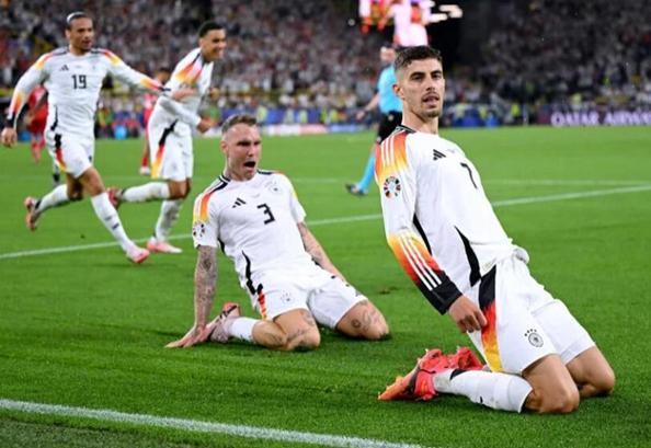 欧洲杯8强诞生4席！2组对阵出炉：西班牙VS德国 英格兰VS瑞士