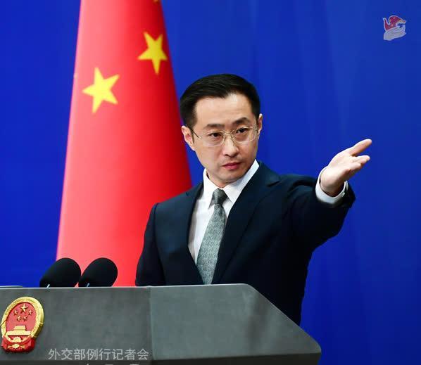 中方:菲方是造成海上事态的肇事者