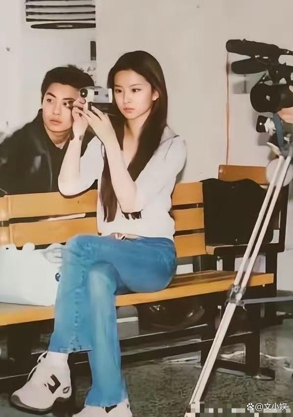 『刘亦菲』与『朱亚文』是大学同学 纯真同窗情