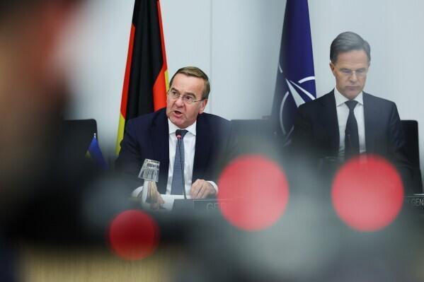 乌克兰称打到明年必须600亿美元外援,德国:我给你钱