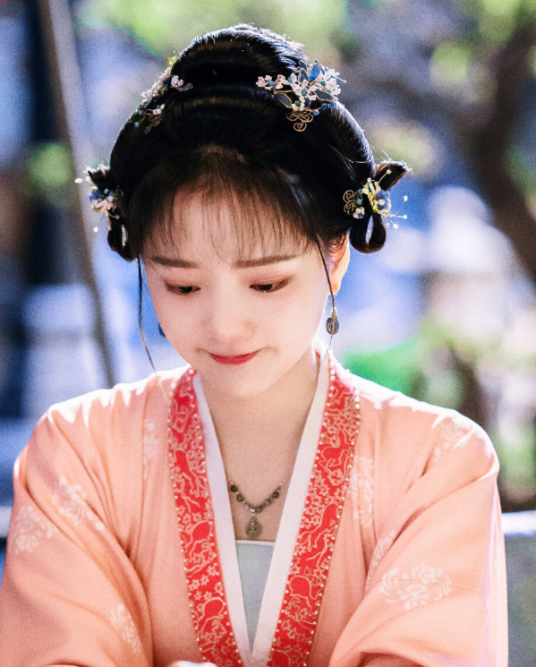 任敏新剧《玉骨遥》颜值被吐槽!颜值被嘲撞脸猪猪侠