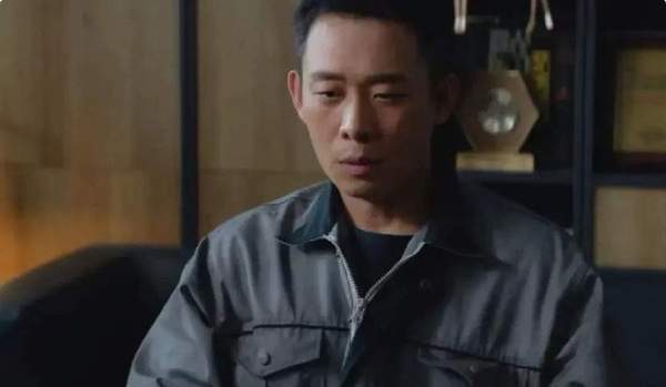 《九部的寻查官》雷旭为什么被排挤了？主要原因是什么