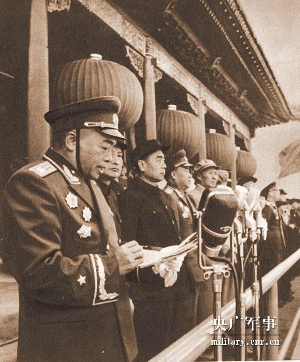 百年瞬间丨十大元帅授勋典礼在北京举行
