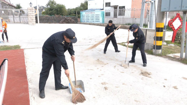 【大国小鲜@基层之治】江苏扬中：“城管经验+农村自治”开启乡镇治理新模式