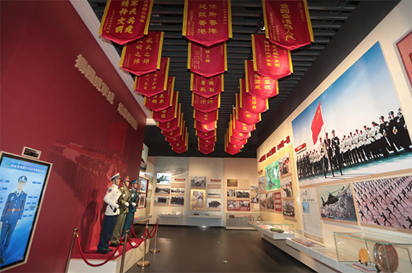 中国人民解放军驻香港部队展览中心建成开放
