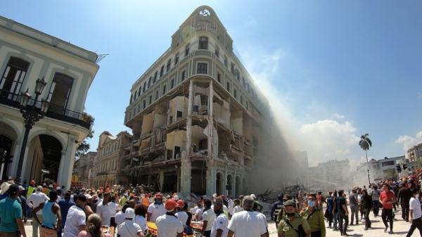 古巴哈瓦那酒店爆炸已致18人死亡、74人受伤！现场一片狼藉
