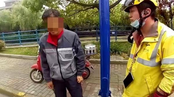 上海一男子专挑外卖骑手碰瓷被拘，4名骑手被骗近5000元