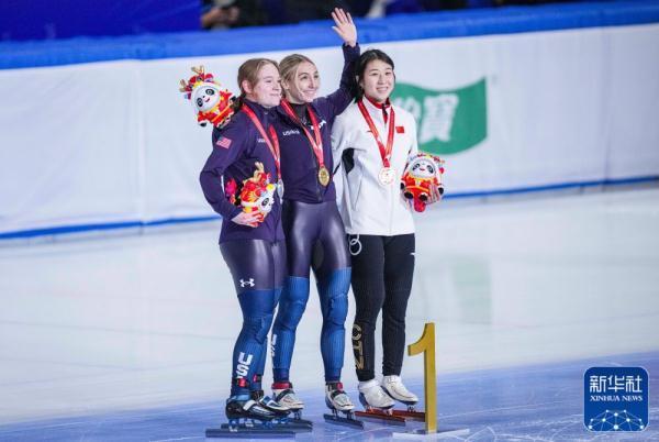 短道速滑世界杯北京站收官中国1金4银5铜 刘少昂登顶