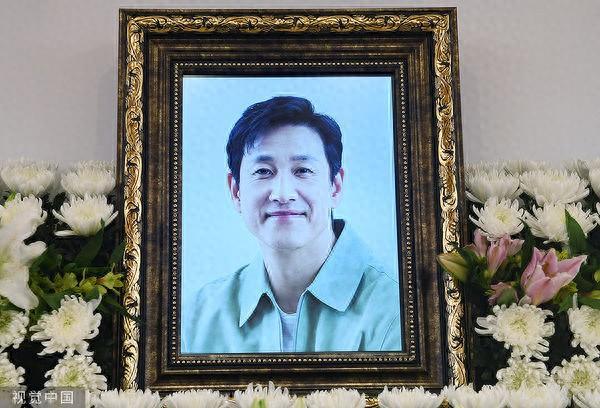 李善均身亡前疑似最后监控曝光 「昨晚就开车进公园」监视器全录下