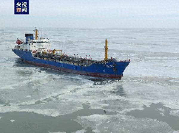 辽东湾出现6年来最严重冰情 辽东湾超四成海面被浮冰覆盖
