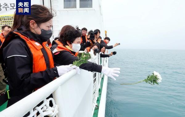 韩国世越号沉船事故发生十年之后