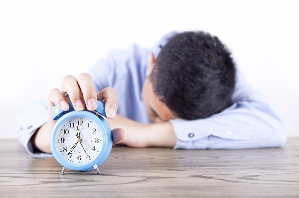 午睡4种错误方法越睡越伤身 如何健康午睡？