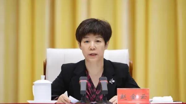 甘肃省女副省长落马后 丈夫简历被国税局官网撤下