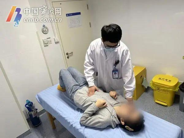 连吃9个柿子女子突发肠梗阻 贪嘴惹祸