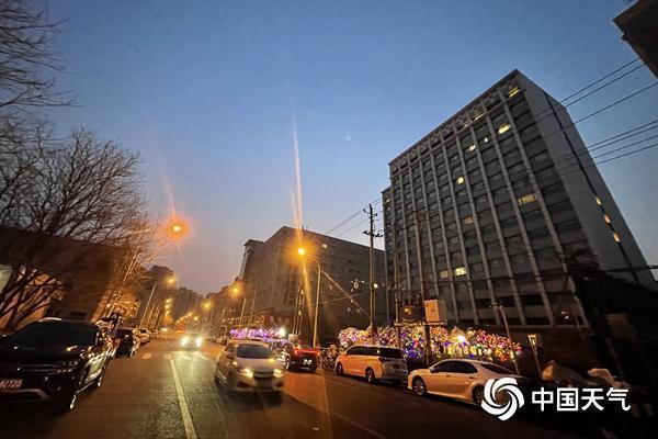 17℃,！北京明天最高氣溫或創(chuàng)今年以來新高 周末又有冷空氣影響 晝夜溫差顯著