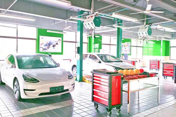 新能源汽車維修工短缺如何破解 速成班助力解決