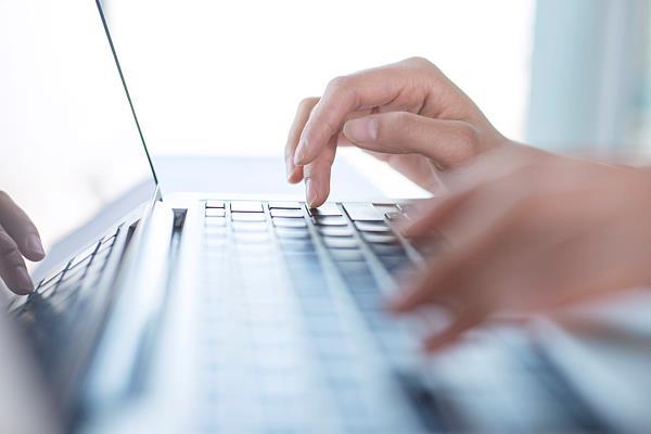 @2026屆高校畢業(yè)生 你有一份求職補(bǔ)貼待領(lǐng)?。?/></p><p><strong>河南</strong></p><p data-source=