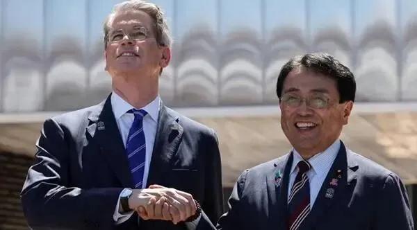 石破茂挣扎了49天还是辞职了 国内外均未讨好