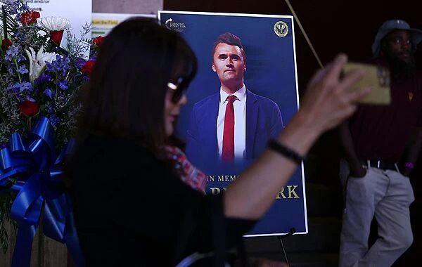 美国内斗，再次升级