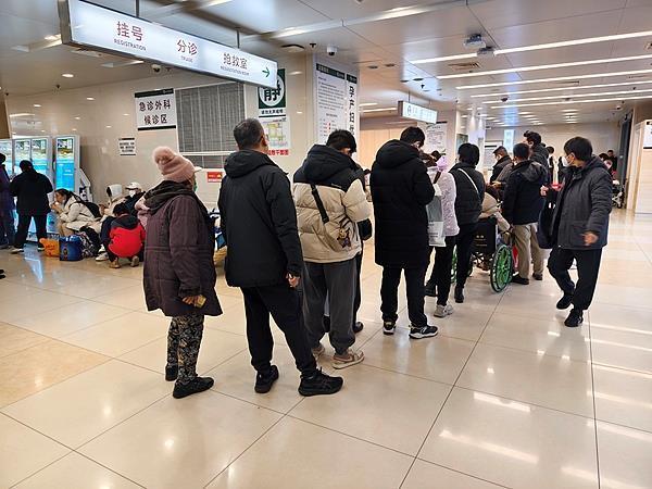 如何区分普通感冒和流感？专家详解 秋冬季高发期注意防护