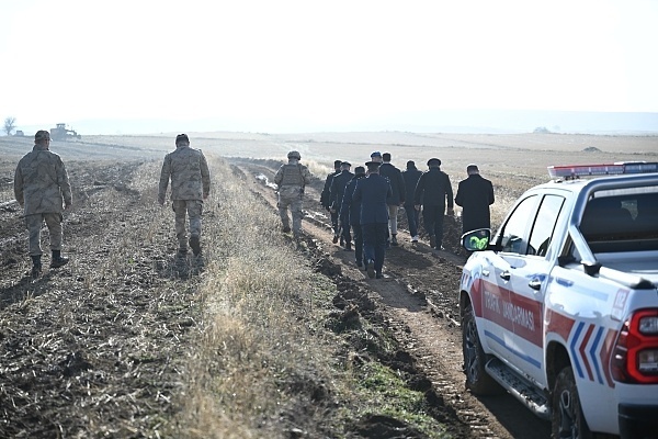 遇难的利比亚军方领导人遗体被运送回国