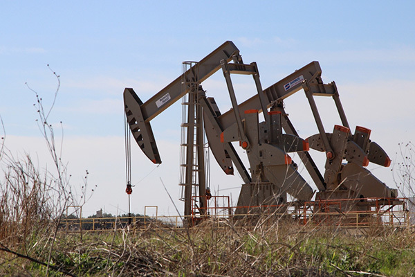 美军袭击引发石油供应中断担忧，美国页岩油巨头：我们无法取代中东