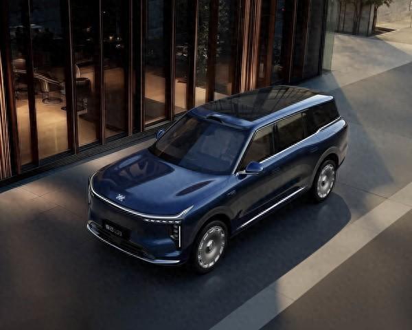 智己LS8预售发布定档3月26日