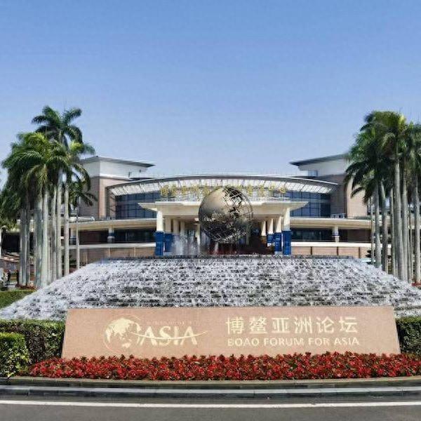 关税战下全球贸易不降反增，是什么正在重塑全球贸易新格局？