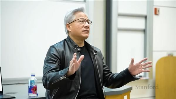 黄仁勋怒怼核武比喻：全球10亿人在用GPU 把显卡当导弹简直是不可理喻 反对AI芯片出口管制
