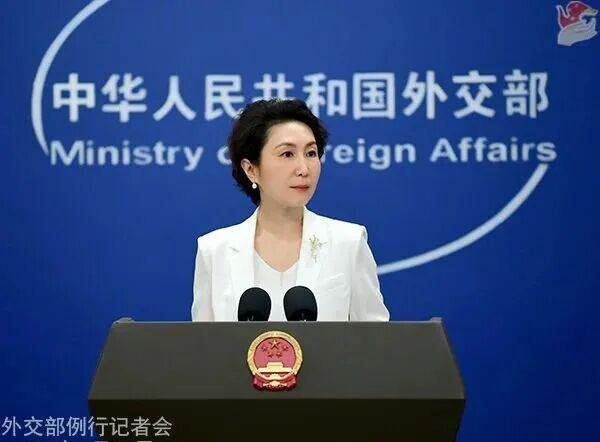 中方驳斥“在境内培训俄军士兵”