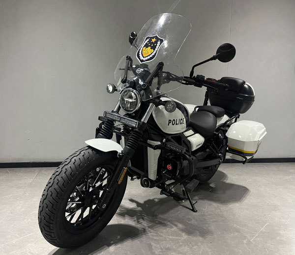 张雪机车ZX600通过工信部申报 新款摩托车亮相