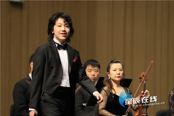 生声不息李坚携陈坦锐与长沙交响乐团奏响雅韵三湘音乐会