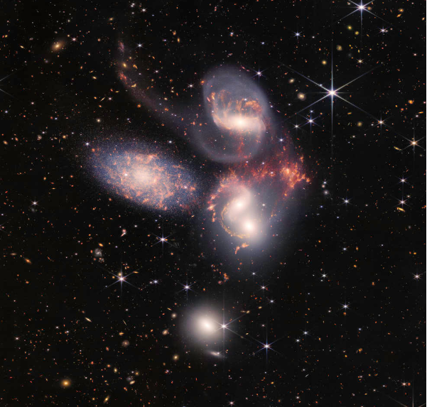 来自宇宙深处！韦伯太空望远镜首批彩色照片公布