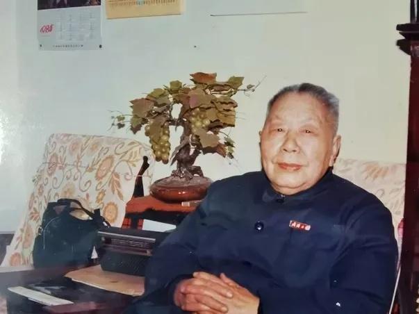 冲上热搜！神秘校友向武汉大学捐赠7800万元