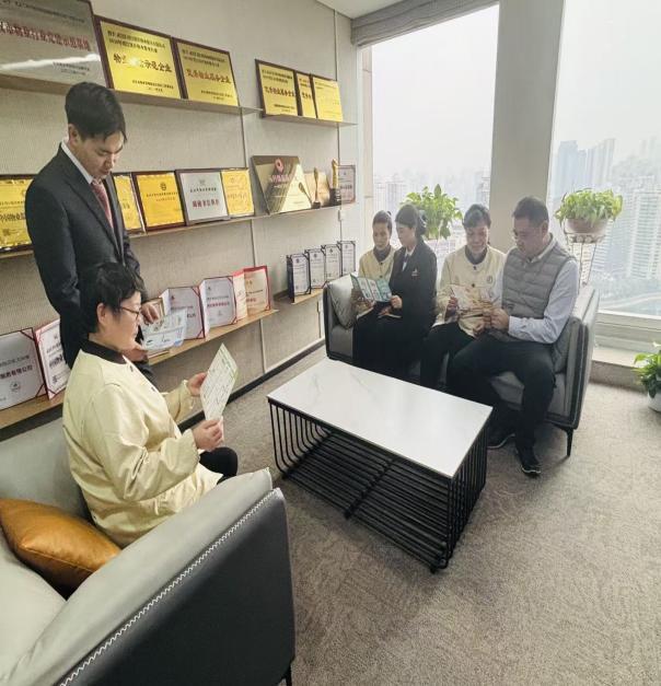 广发银行武汉分行营业部：岁末年初防风险，金融知识护团圆